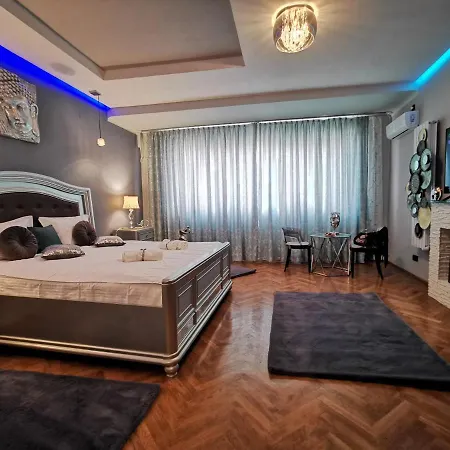 Crystal * Brasov