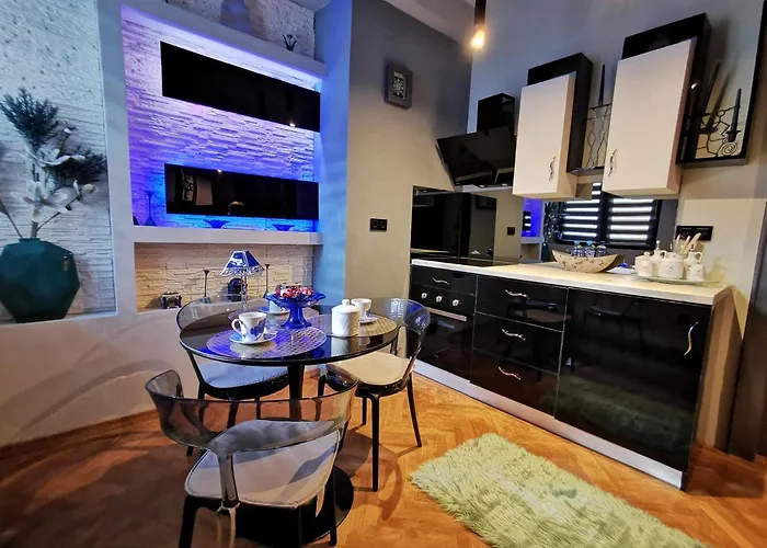 Apartament Crystal *